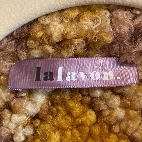 Comfy, over-sized yellow tartan sweater - Picture 8 of 8